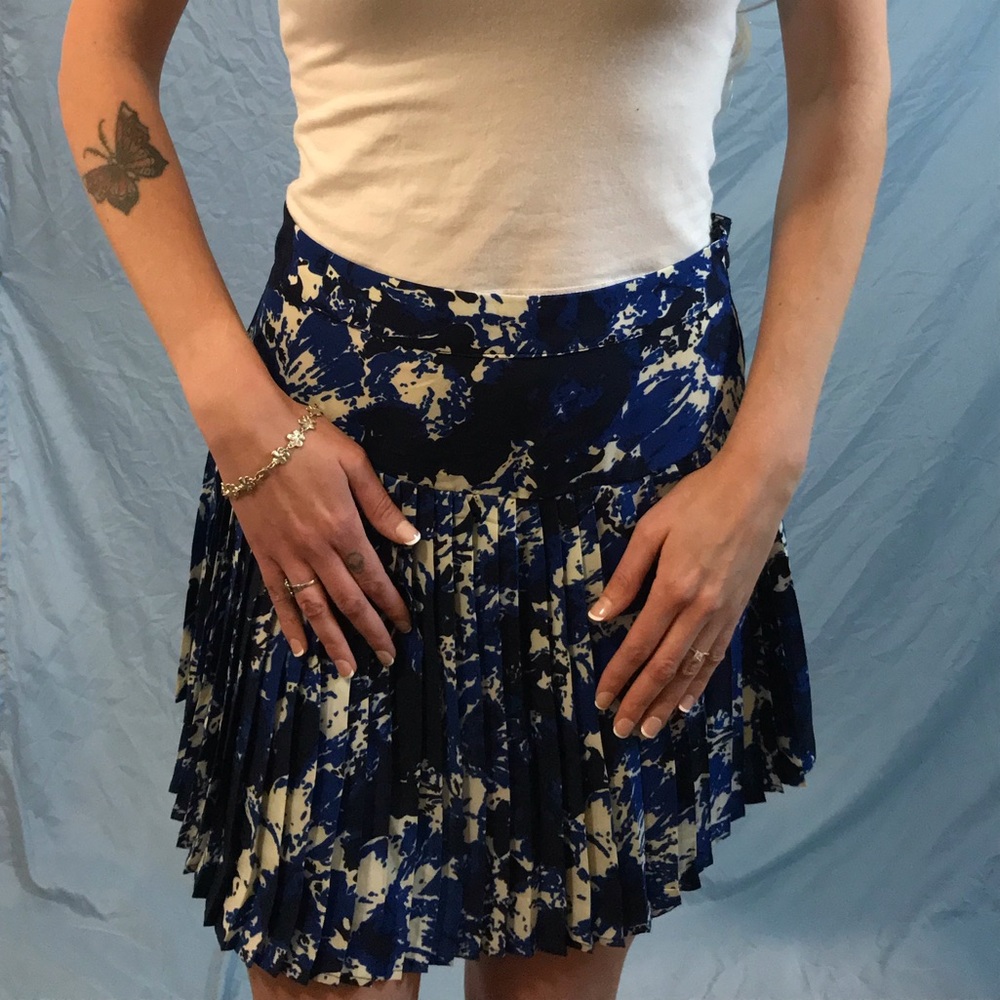 Piperlime collection pleated mini skirt